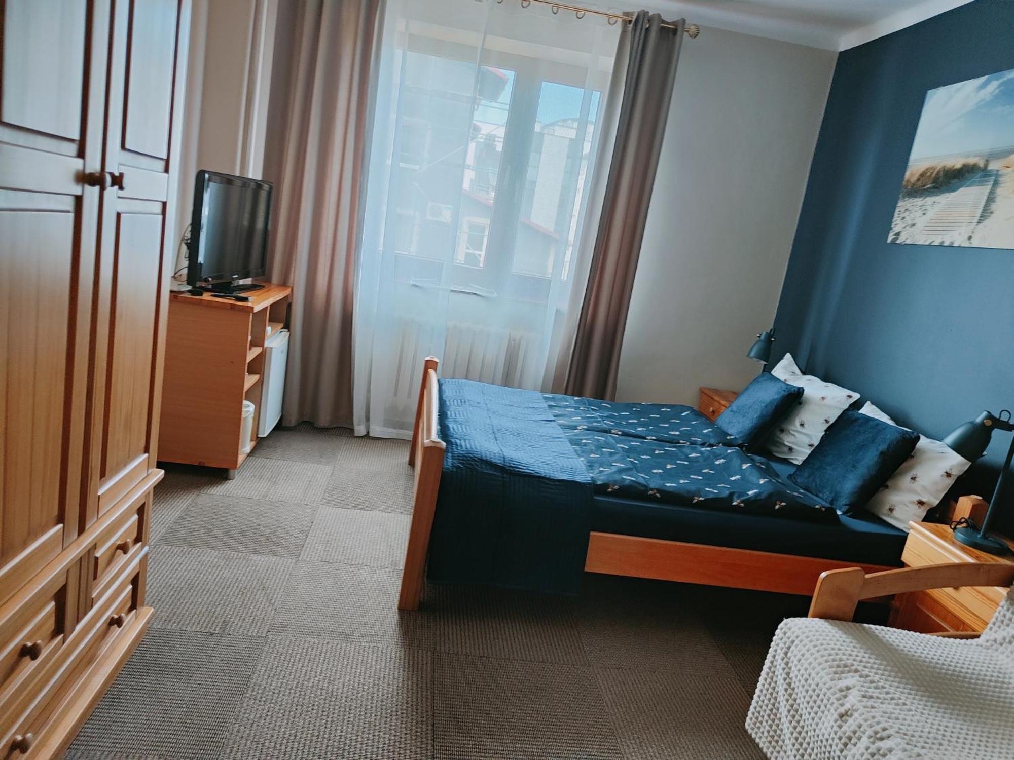 Pokoje Goscinne U Broni Mielno  Room photo